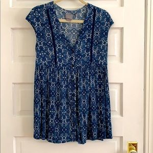 Anthropologie flowly button down tunic top